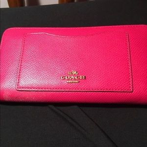 pink coach wallet